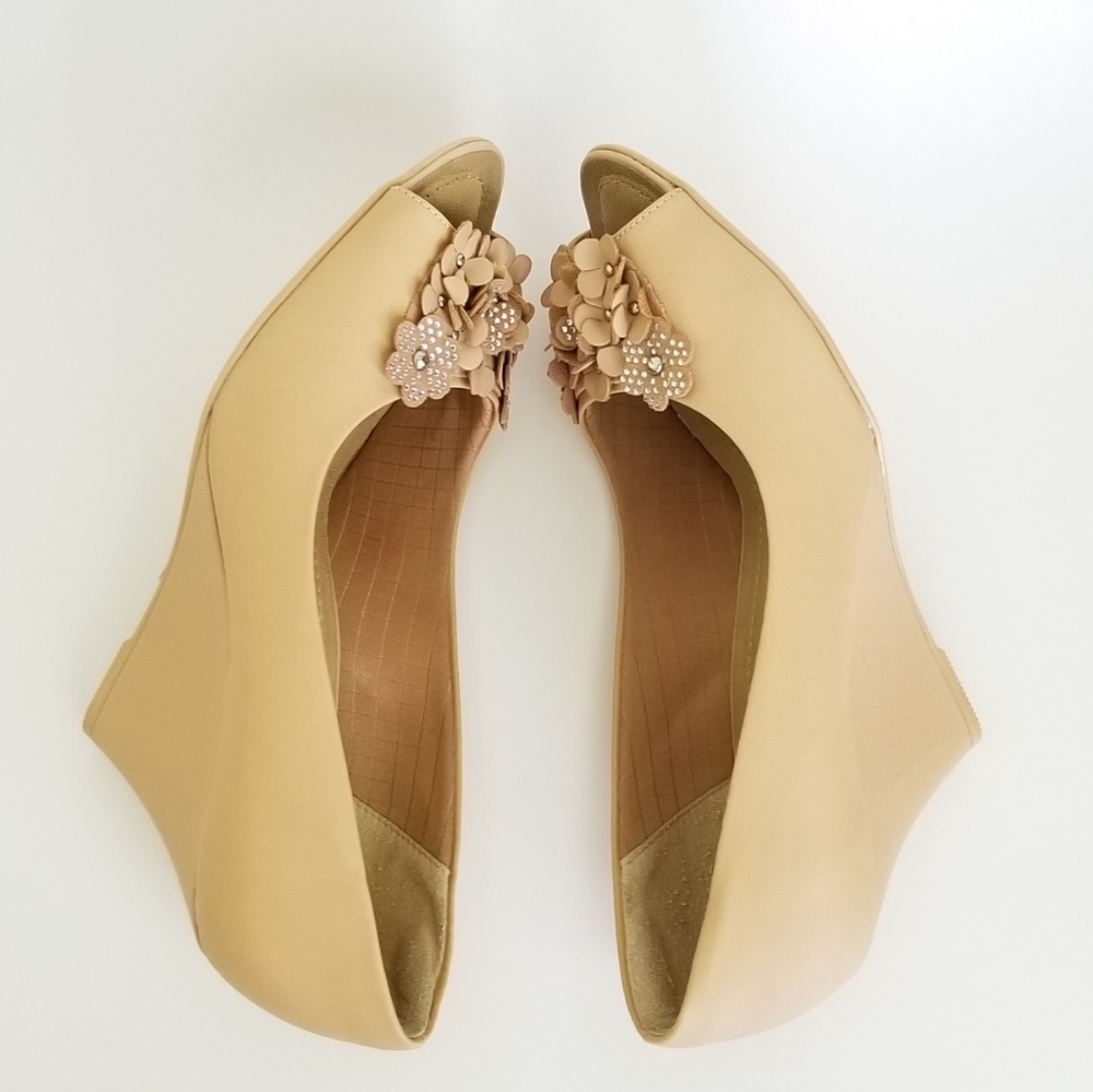 Wedges - Picture 3 of 3